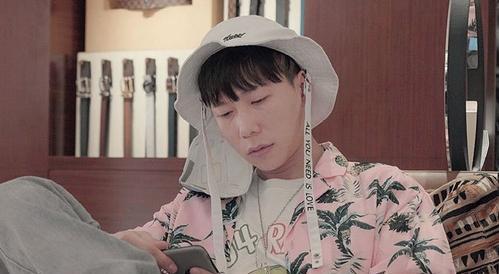 娱乐吃瓜酱rap,揭秘娱乐圈幕后故事 第1张 娱乐吃瓜酱rap,揭秘娱乐圈幕后故事 第1张